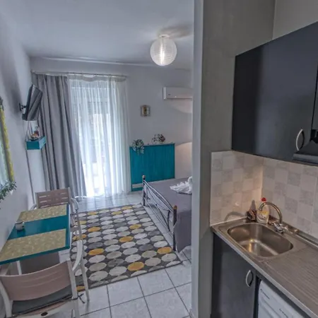 & Go Apartment *